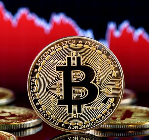 خسائر كبيرة تهز صناديق تحوط العملات المشفرة في ظل تقلبات السوق