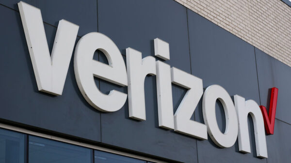 Verizon Expands Fiber Network with $20 Billion Frontier Acquisition