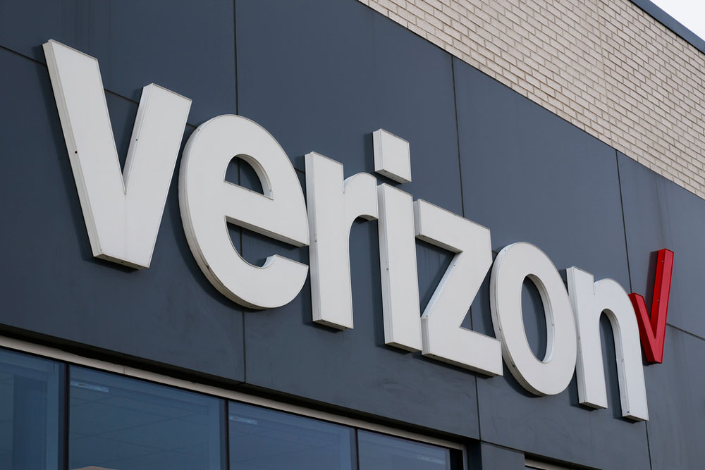 Verizon Expands Fiber Network with $20 Billion Frontier Acquisition