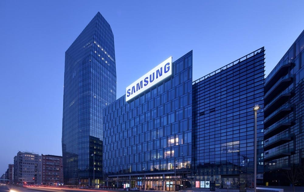 AI Demand Boosts Samsung .. But Chip Profits Slide 40%