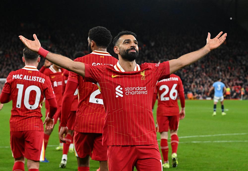 محمد صلاح يقدم تنازلات لتمديد عقده مع ليفربول: خطوة نحو الاستمرارية أم ضغط على النادي؟