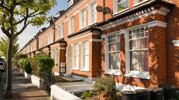 Nationwide: UK Property Market Shows Strength with Sharp November Price Increase