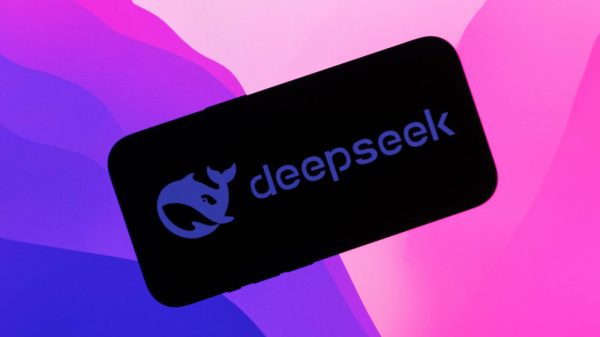 DeepSeek’s Cost-Efficient AI Model Shakes U.S. Tech Industry and Lawmakers