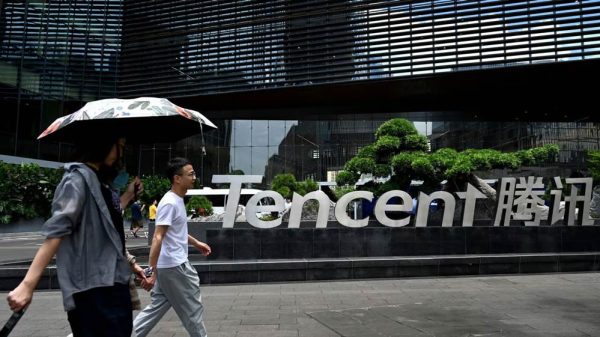 Chinese Tech Giant Tencent Sees 8% Slide Amid U.S. Military List Inclusion