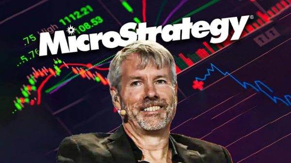 Should You Invest in MicroStrategy? Lessons from Its Bitcoin Strategy