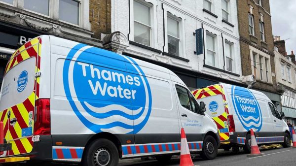 U.S. Private Equity Giant KKR Bids £4 Billion for Thames Water