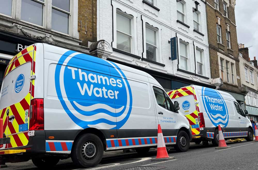 U.S. Private Equity Giant KKR Bids £4 Billion for Thames Water