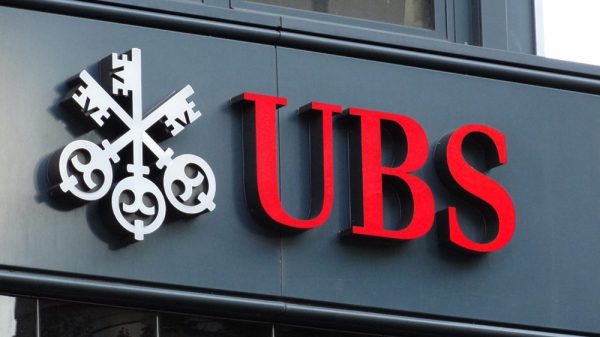 UBS Beats Profit Forecast, Announces $3 Billion Buyback, but Stock Drops