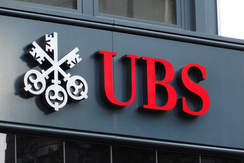 UBS Beats Profit Forecast, Announces $3 Billion Buyback, but Stock Drops