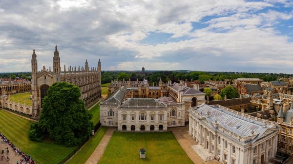 From Cambridge to Oxford .. Britain’s Declining University Rankings Threaten Innovation Future