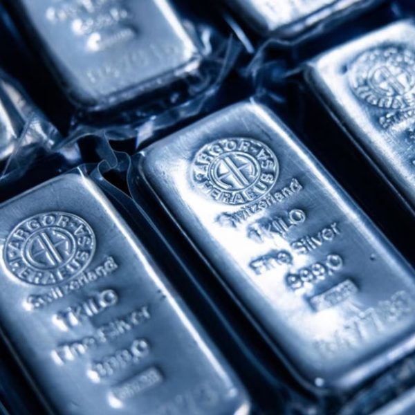 No Signs of Tightened Controls .. China’s Silver Exports Reach Record Levels