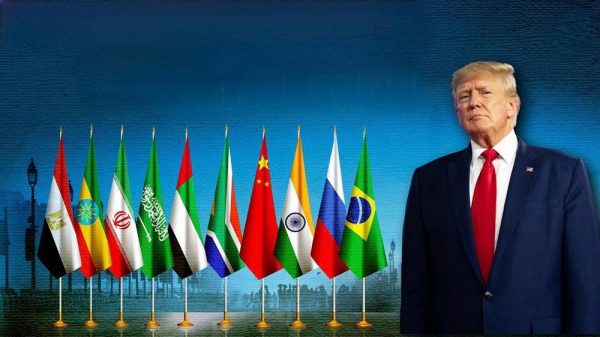 ترمب يلوّح برسوم 10% .. مواجهة جديدة مع مجموعة بريكس ومؤيديها