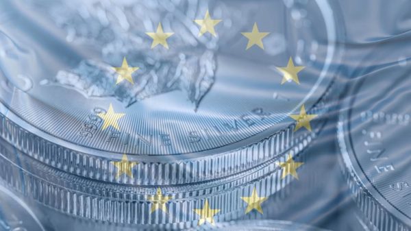 Silver price today in Europe Monday 5-1-2026