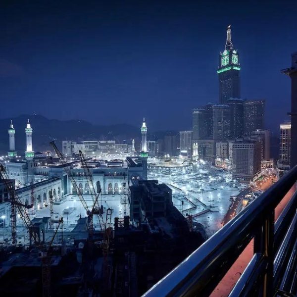 استثمار ملياري ريال لتشييد 4 فنادق عالمية في مكة ضمن مشروع تلال تاورز